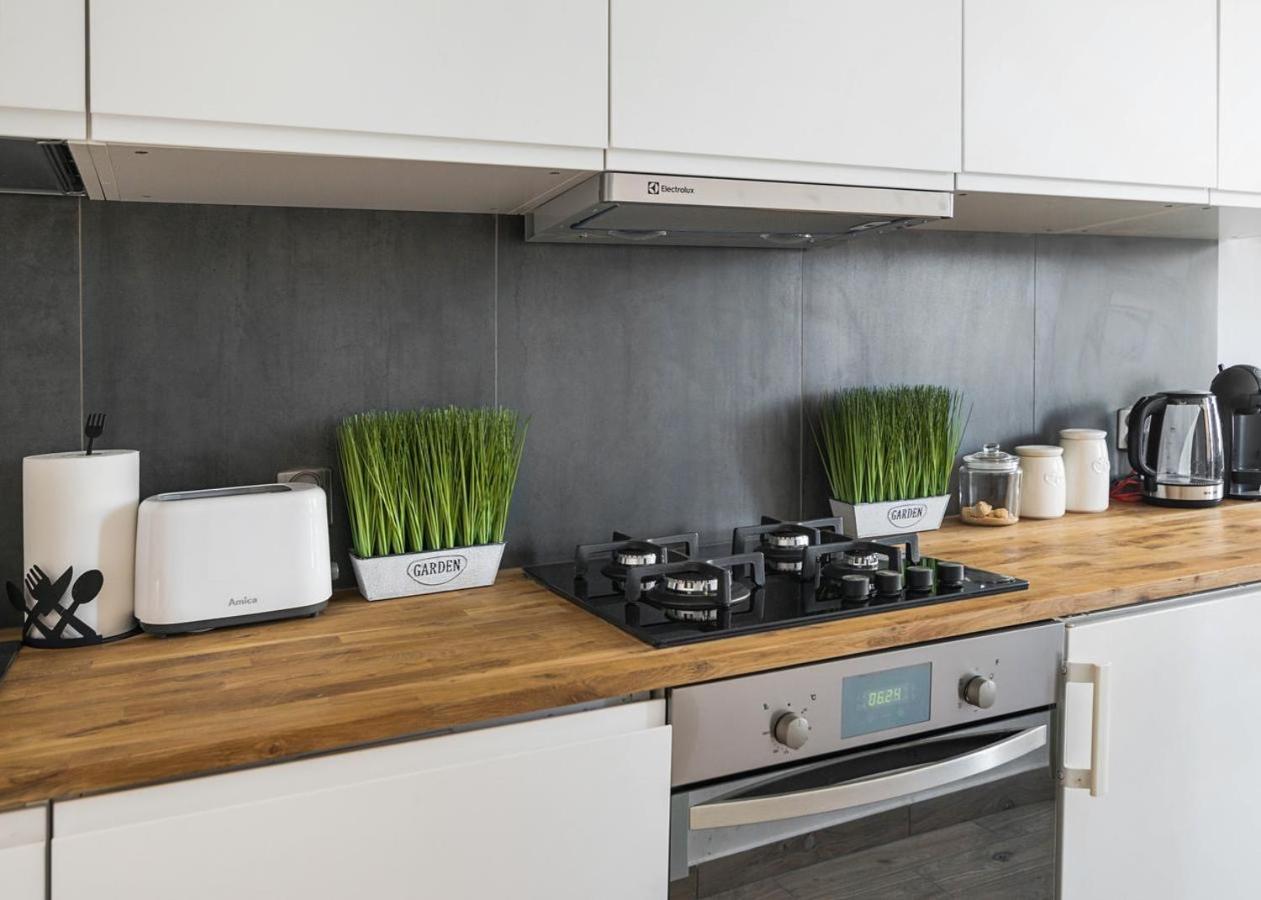 Cozy Apartment In The Centre Of Warsaw, Metro, Wi-Fi - By Hik Apartments Extérieur photo